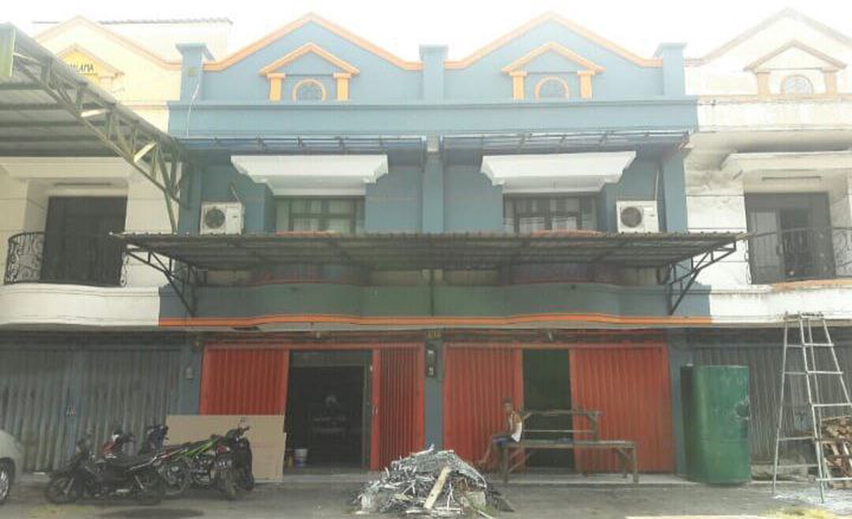 Dijual Murah Ruko 3 Lt. di Jl. Margomulyo, Nol Raya Tandes, Surabaya