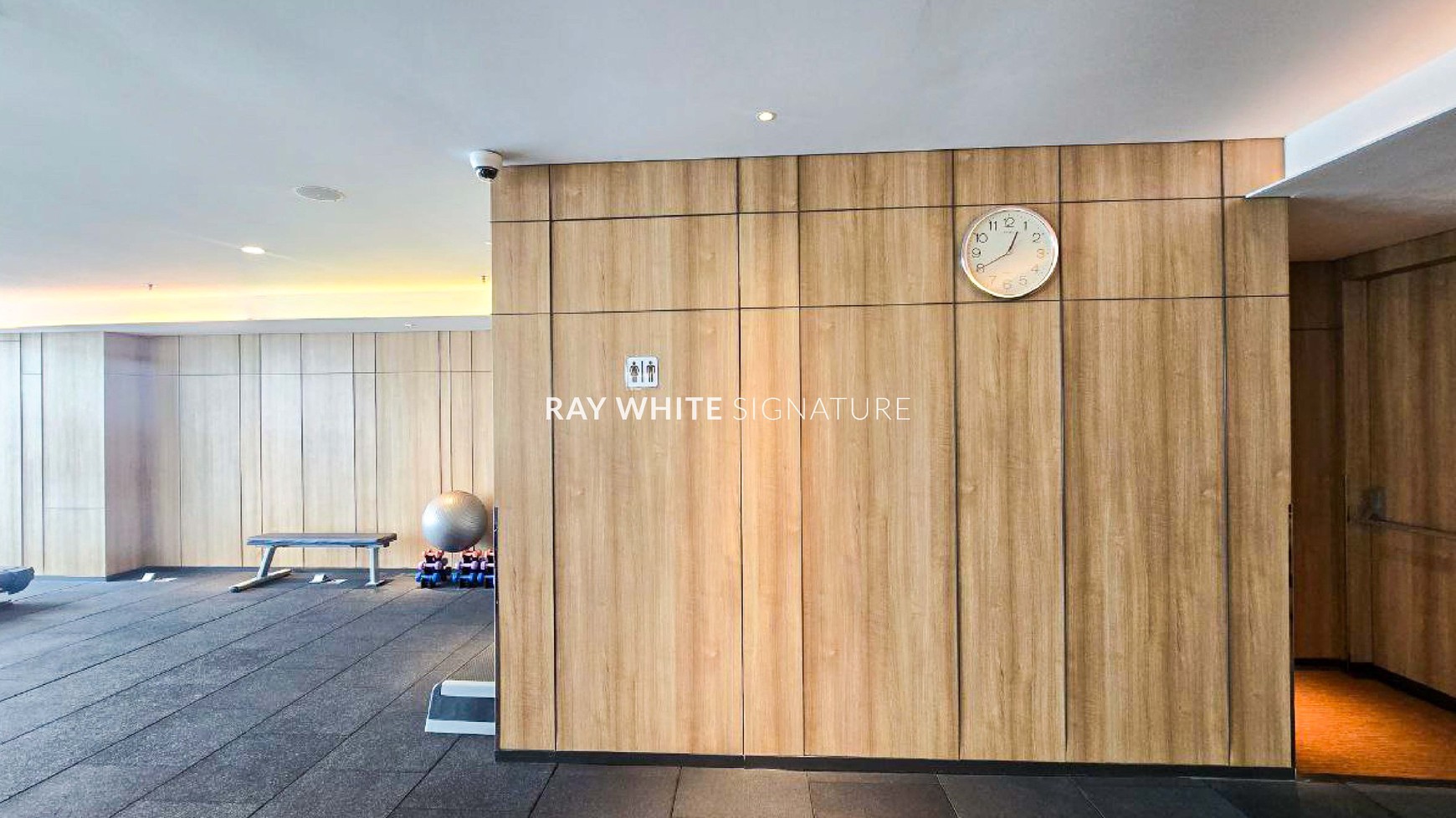 Oakwood Premier Apartemens High Floor at Mega Kuningan