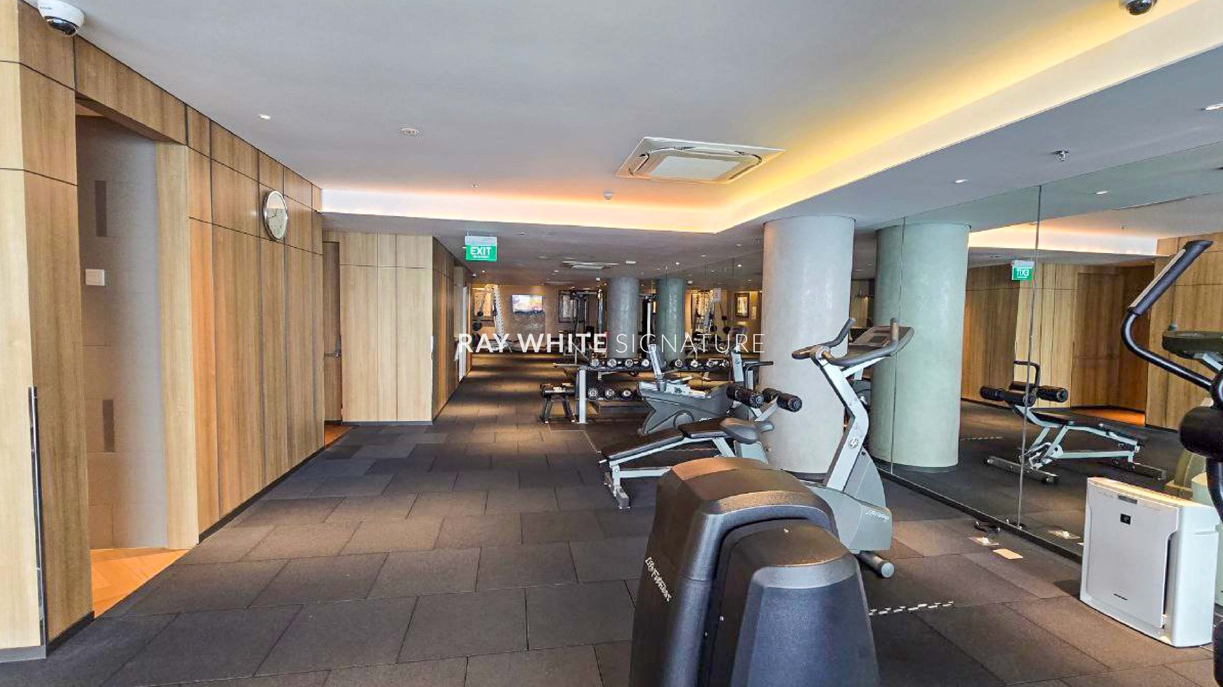 Oakwood Premier Apartemens High Floor at Mega Kuningan