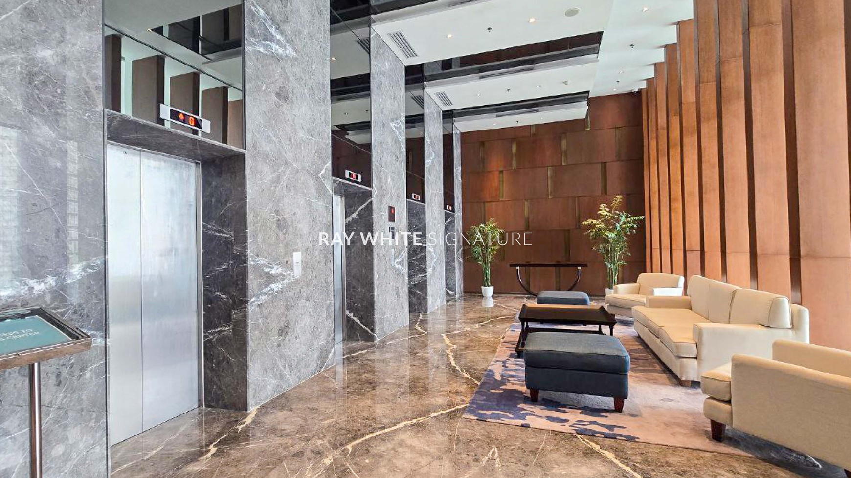 Oakwood Premier Apartemens High Floor at Mega Kuningan