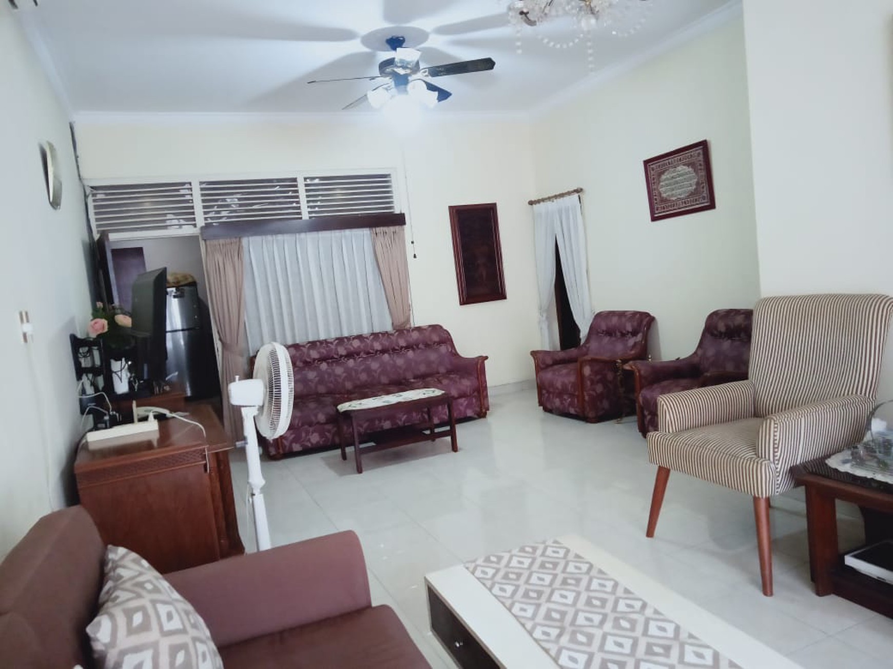 Rumah Kos Eksekutif & Hunian Pribadi harga terbaik untuk investasi di Jakarta Barat