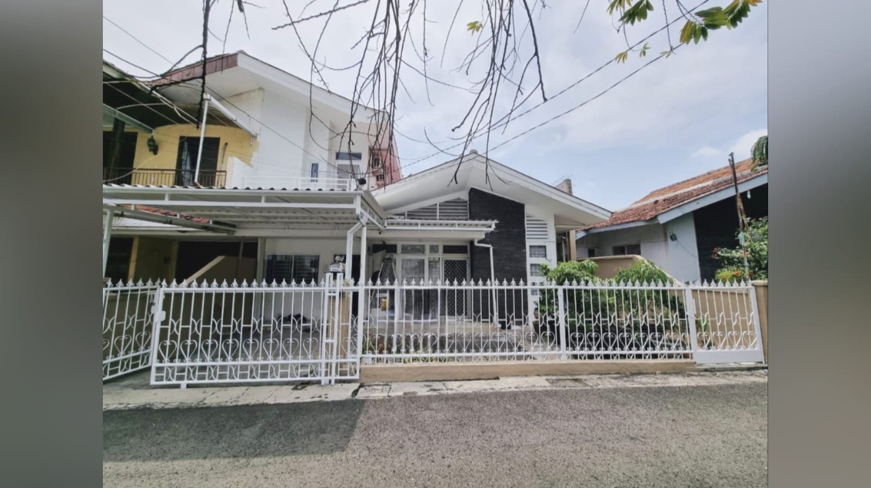 Rumah Kos Eksekutif & Hunian Pribadi harga terbaik untuk investasi di Jakarta Barat