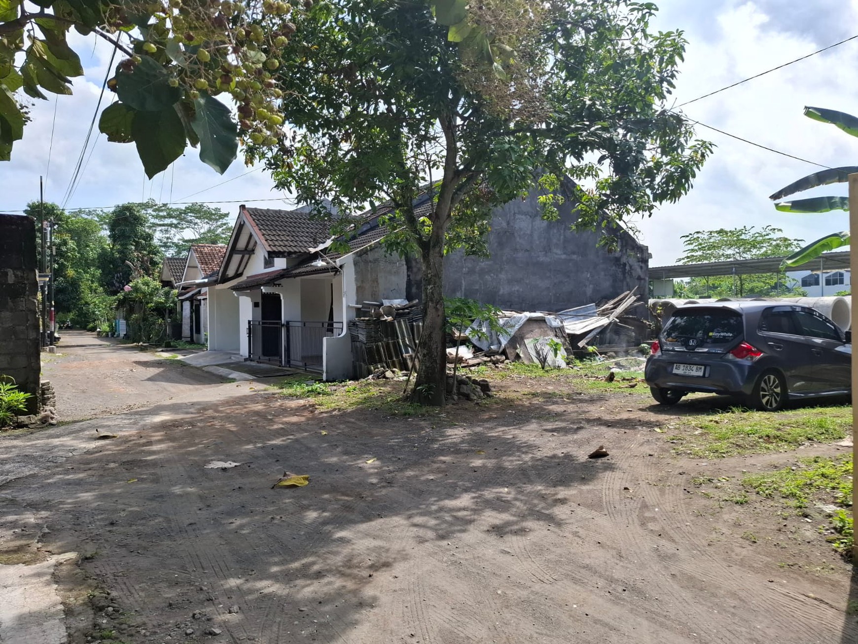 Tanah Luas 111 Meter Persegi Lokasi Strategis di Gondang Legi Sariharjo Ngaglik Sleman 