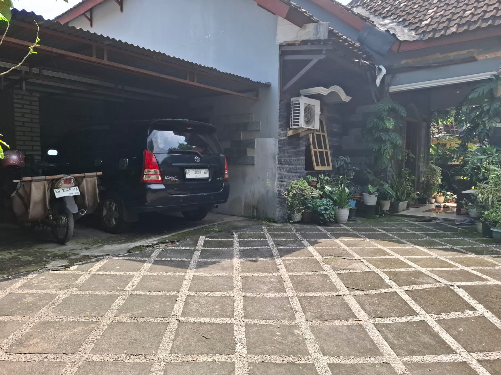 Rumah Tinggal Cocok Untuk Keluarga Lokasi Strategis di Tamantirto Kasihan Bantul 