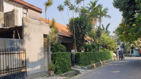 Di jual  Rumah Tinggal 2 lantai Tebet Barat Dalam  Jakarta Selatan 