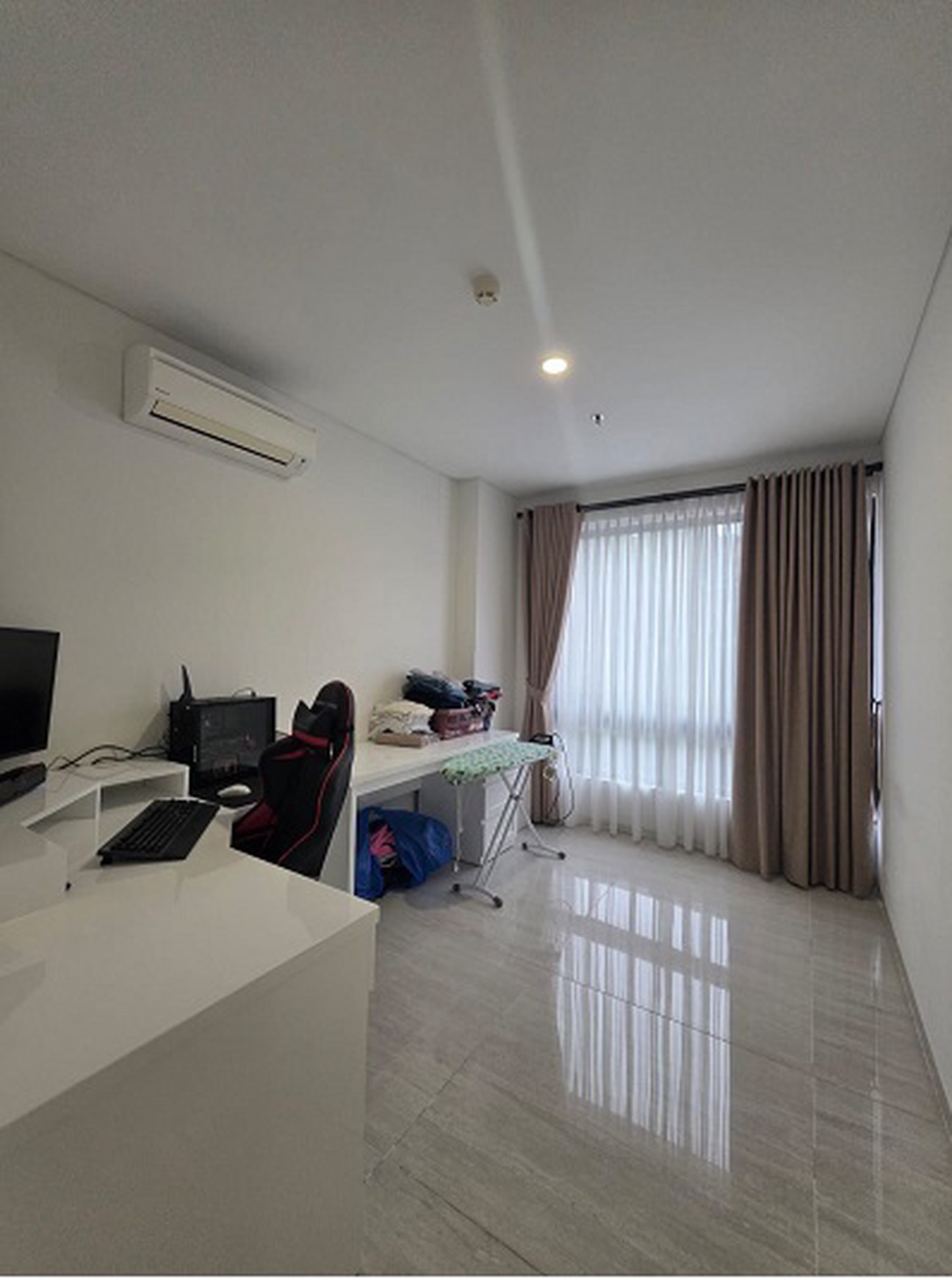 Dijual Apartemen LLOYD Tower H - Alam Sutera Tangerang