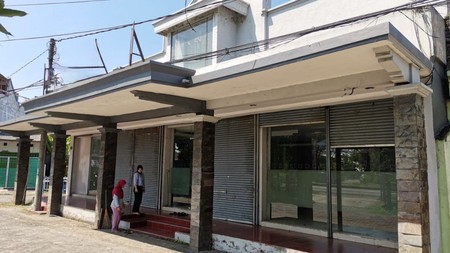 Dijual Ruko 2 Lt. Murah di Raya Trosobo, Sidoarjo