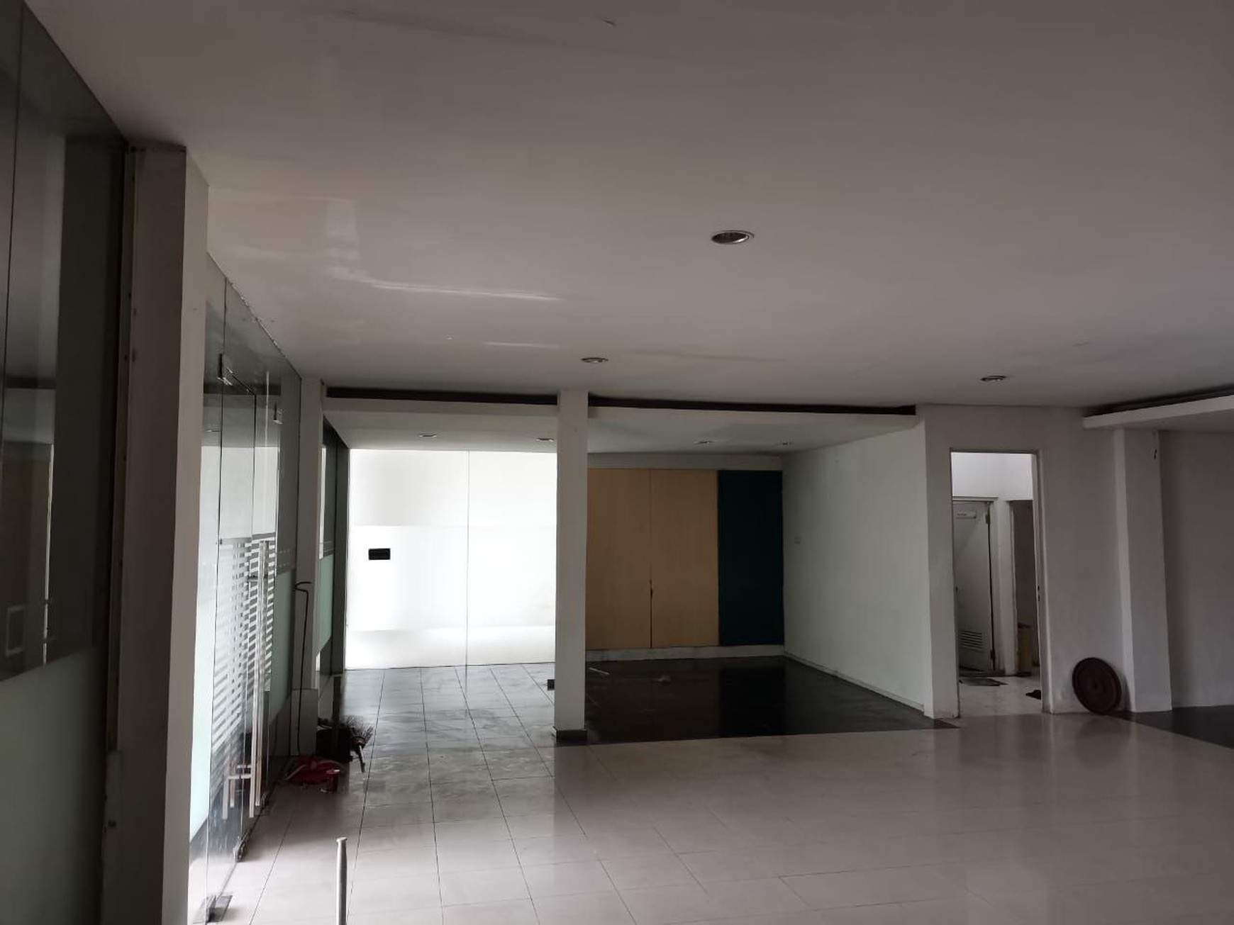 Dijual Ruko 2 Lt. Murah di Raya Trosobo, Sidoarjo