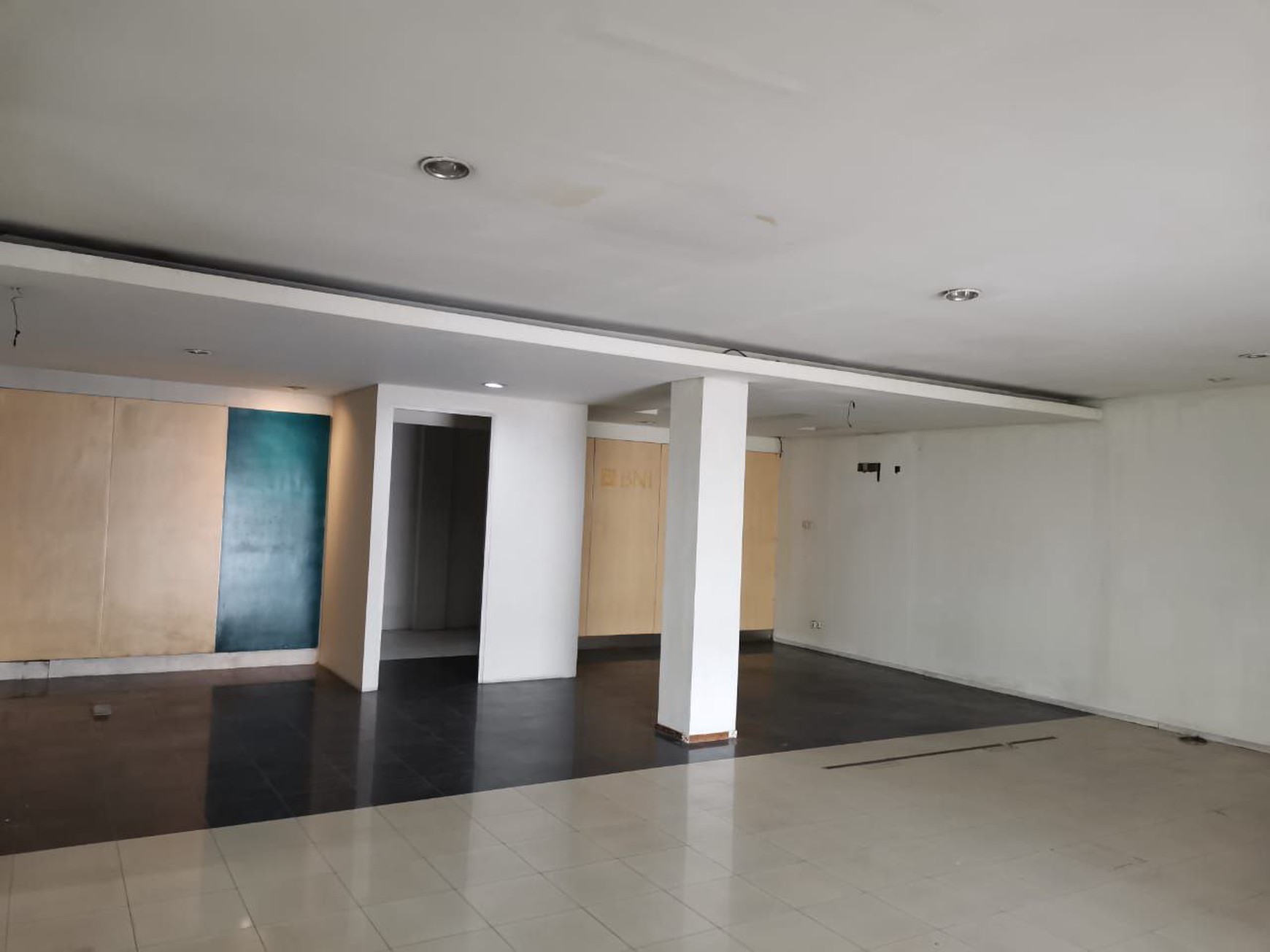 Dijual Ruko 2 Lt. Murah di Raya Trosobo, Sidoarjo