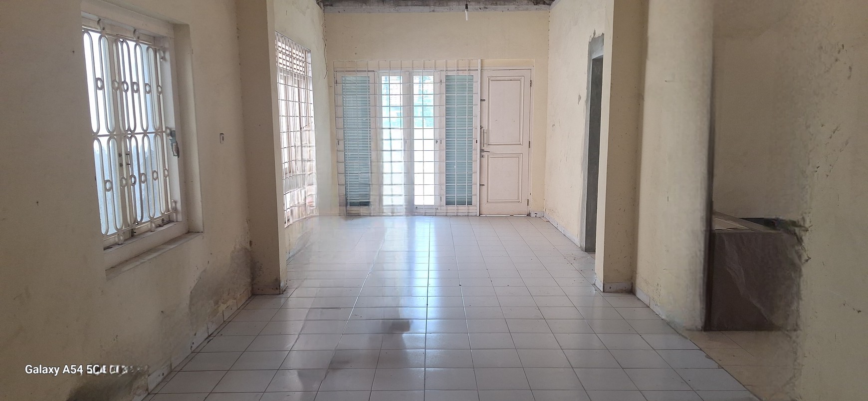 Rumah Dijual Ditengah kota Jakarta, Dekat Ke Business Area Dan Mall