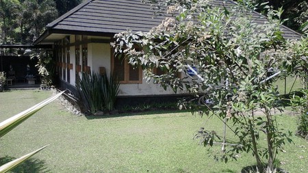 Dijual Rumah Lux Bagus di Villa Trinity, Lembang Bandung