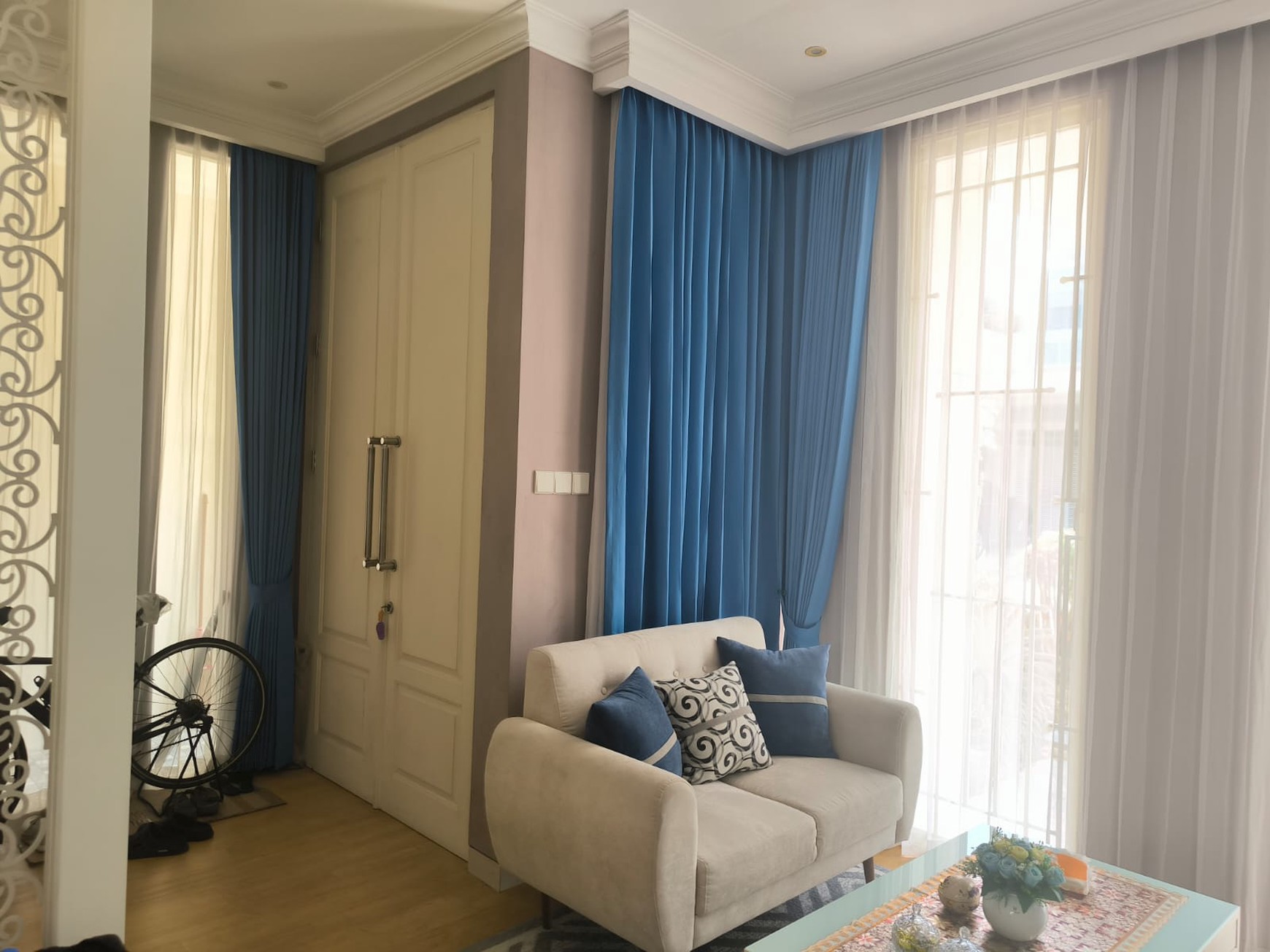 Dijual Rumah Pakuwon City Grand Island Casatobago - Full Furnished Modern 2 Lantai