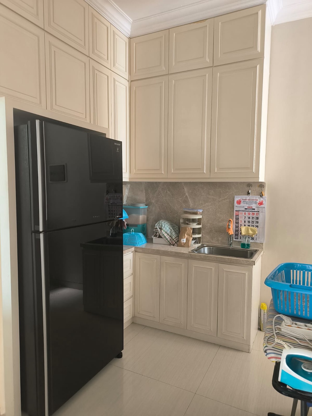 Dijual Rumah Pakuwon City Grand Island Casatobago - Full Furnished Modern 2 Lantai