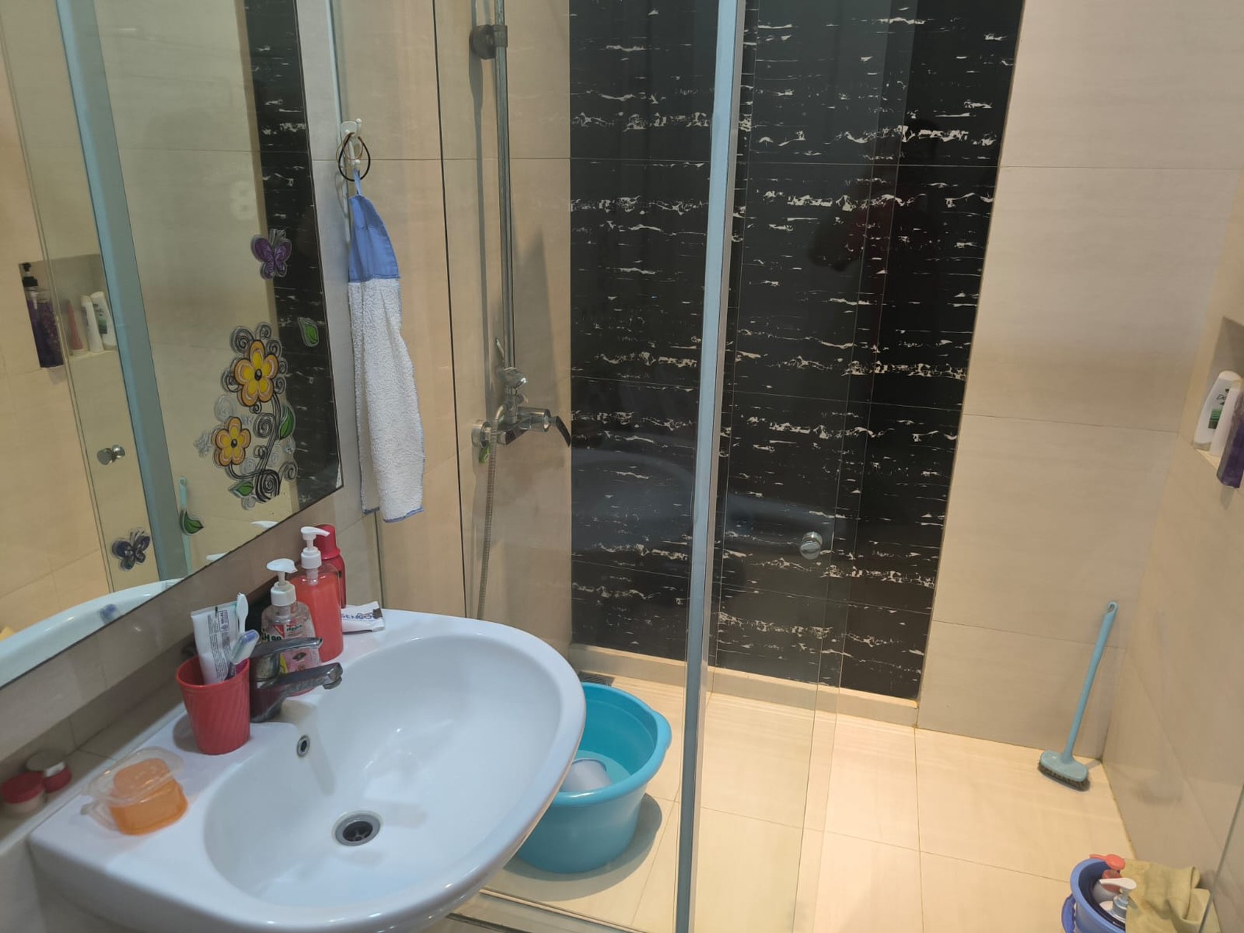 Dijual Rumah Pakuwon City Grand Island Casatobago - Full Furnished Modern 2 Lantai
