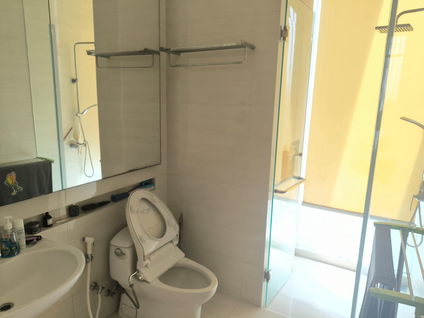 Dijual Rumah Pakuwon City Grand Island Casatobago - Full Furnished Modern 2 Lantai