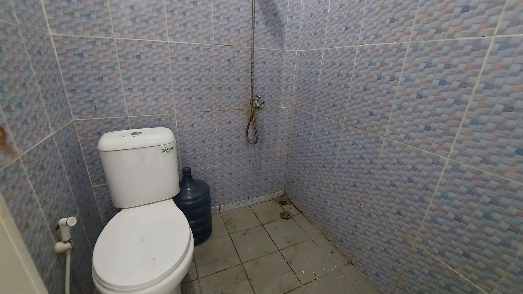 Rumah Baru di daerah Cilebut Jawa Barat ke stasiun kurang dari 5 menit