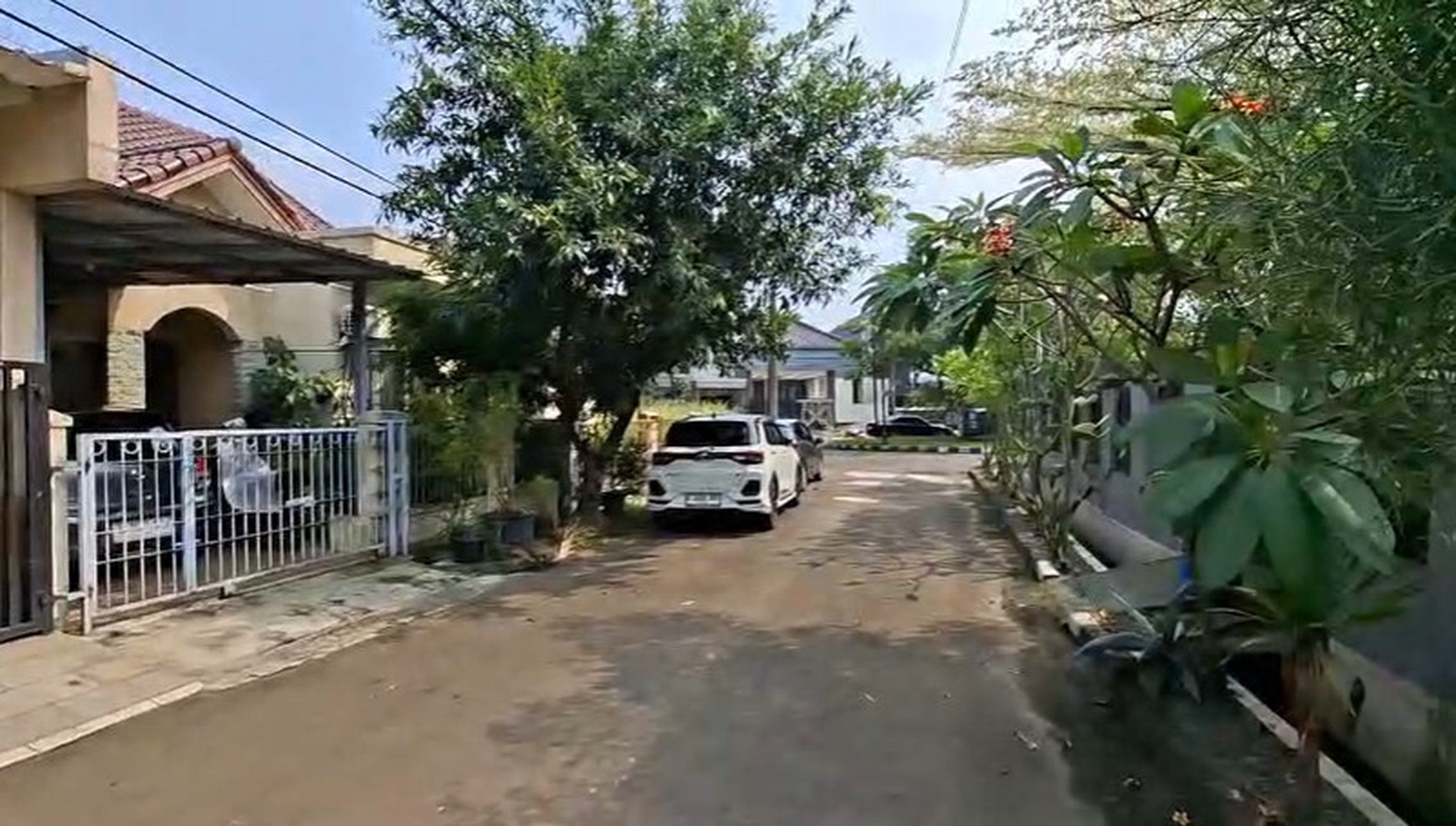 Rumah SHM Siap Huni dengan Hunian Nyaman dan Asri