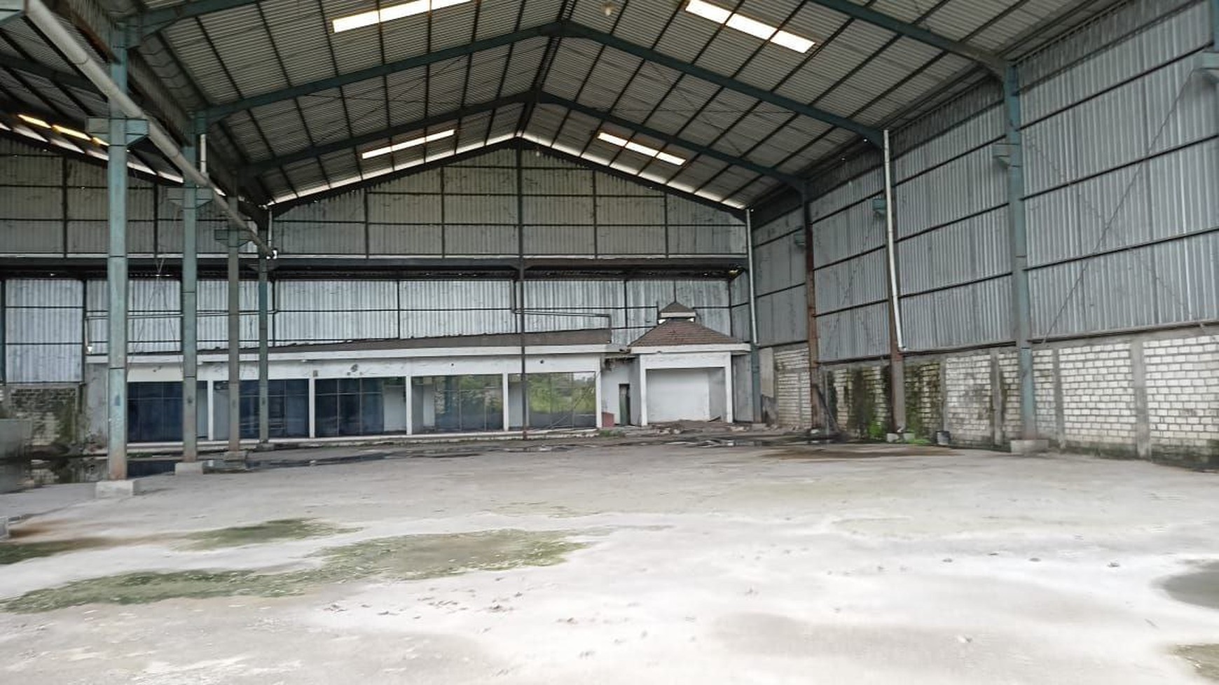 Dijual Gudang di Manyar Gresik