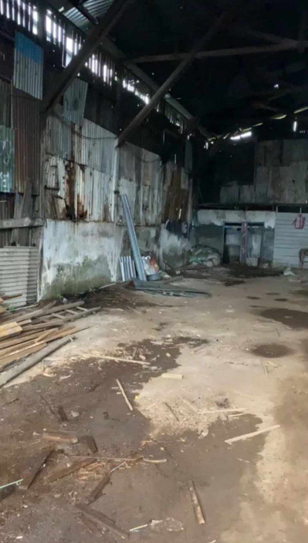 Dijual Gudang di Jl Raya Bibis, Tandes, Surabaya