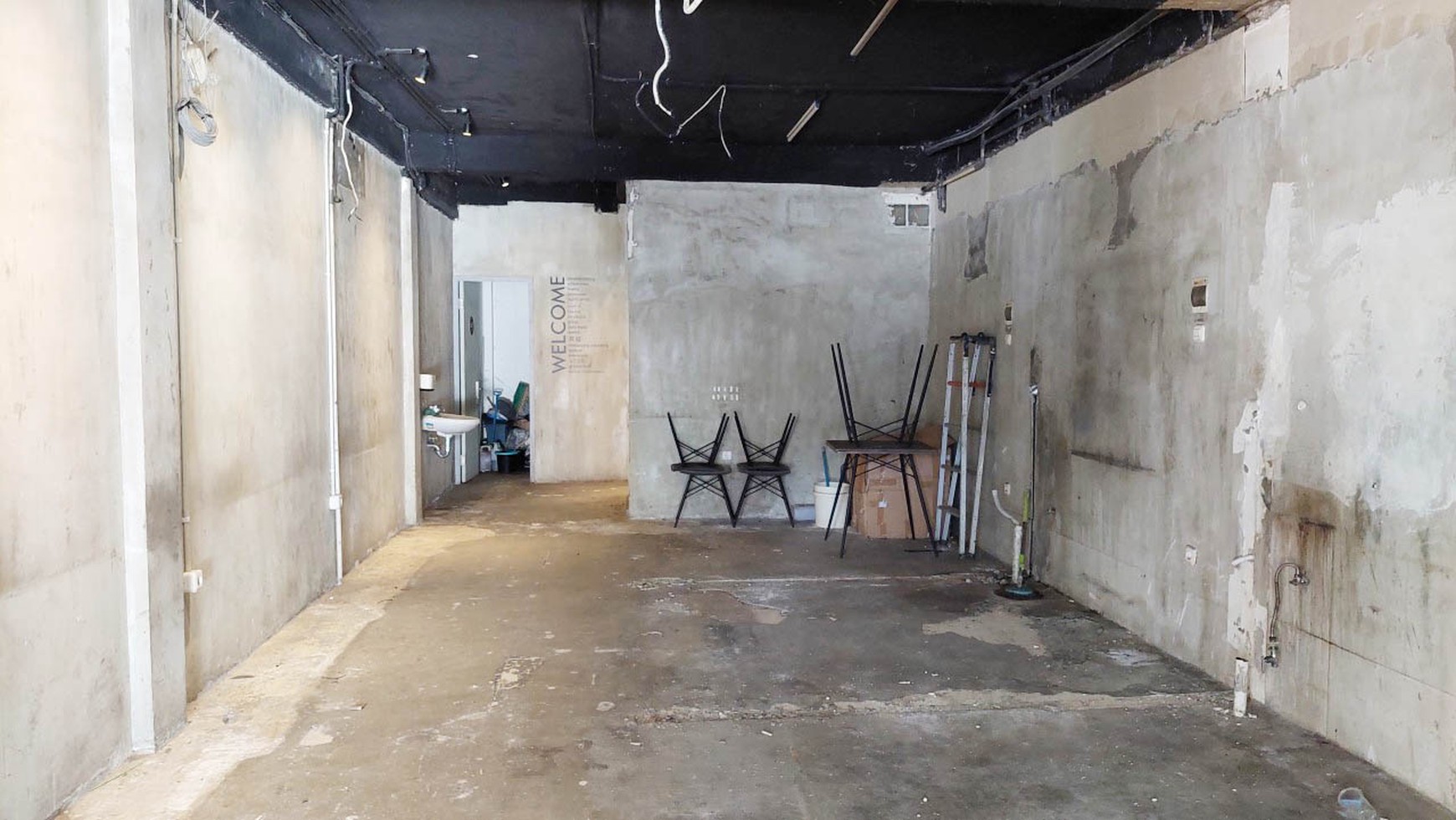 Rumah Hitung Tanah Area Cipete