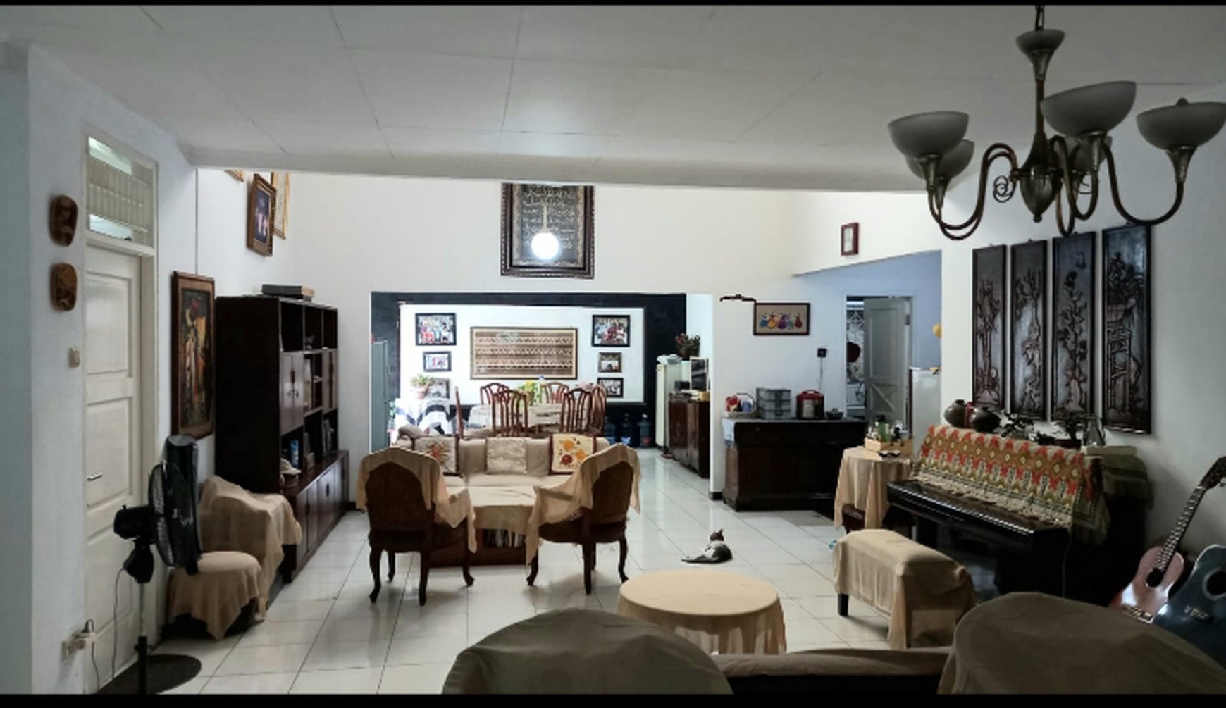 Rumah nyaman di Bintaro dekat ke Bintaro XChange Mall.