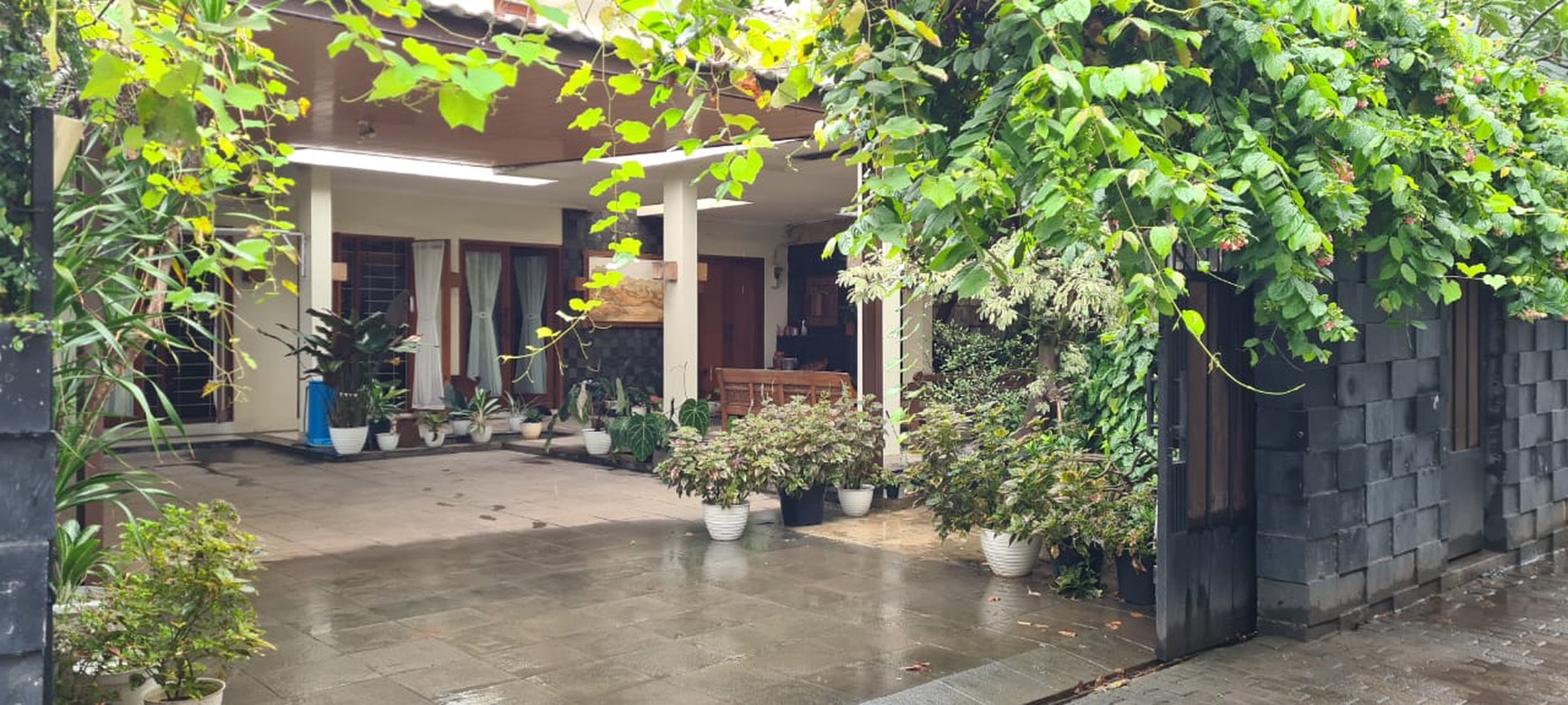 Dijual Rumah Nyaman dan Strategis di Adhyaksa komplek Kejaksaan Agung, Lebakbulus