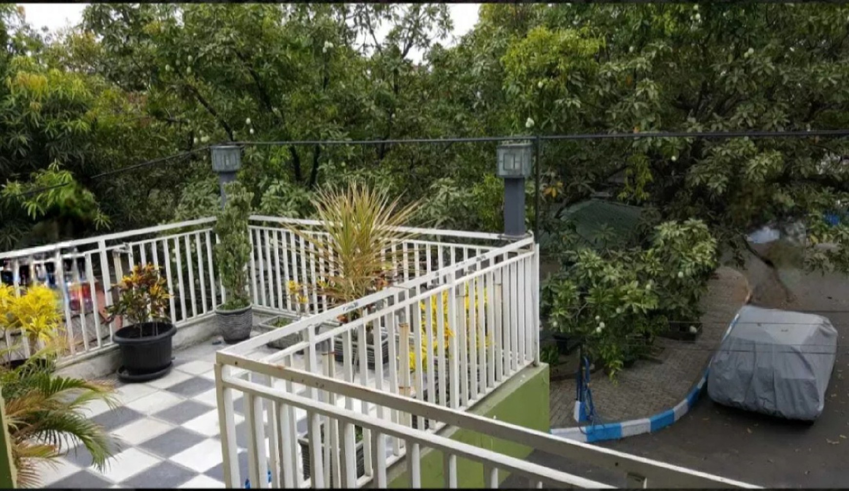 Dijual Rumah Raya Taman Indah - Dukuh Menanggal - Gayungan - Full Furnished - Luas 441 m2 -dekat Masjid Agung Al Akhbar, Cito, Trans Mart, A Yani, Polda Jatim