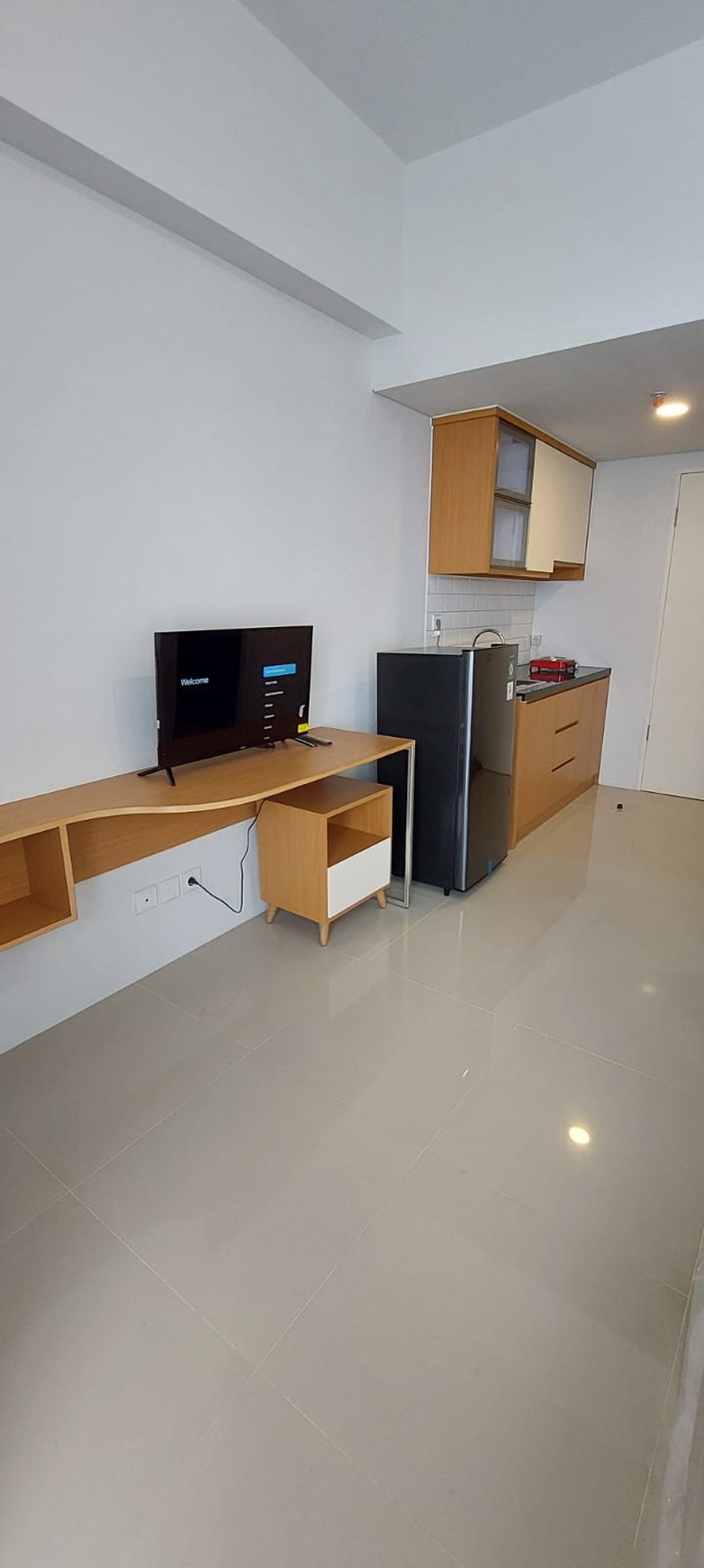 Murah Disewakan Apartemen Denver Universitas Ciputra Tipe Studio Full Furnished Modern Lantai 32 Best City View Siap Huni