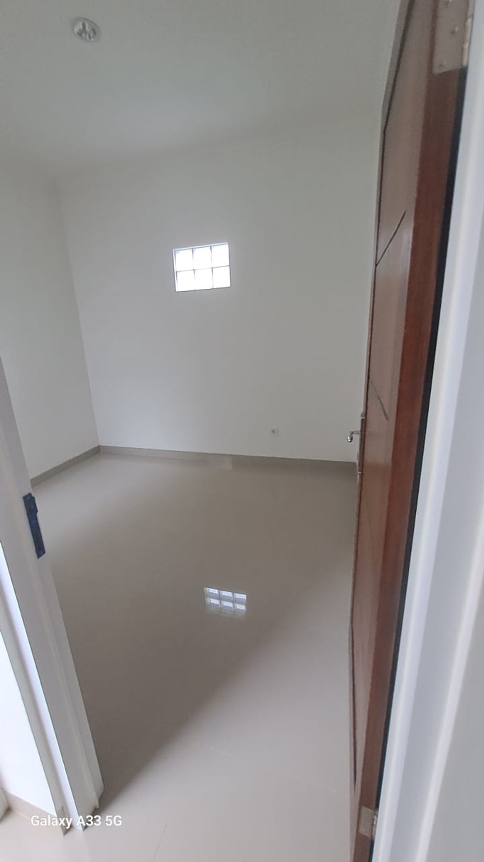 Disewakan Rumah Cantik Siap Huni@Ciputat