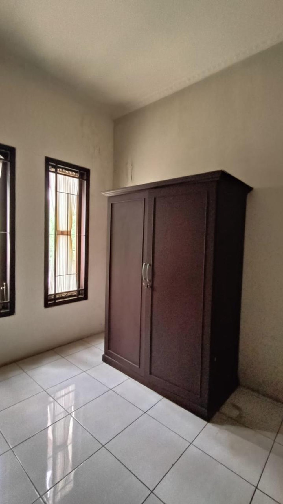Rumah Hook Siap Huni dengan Lingkungan Asri @Bintaro Sektor 9