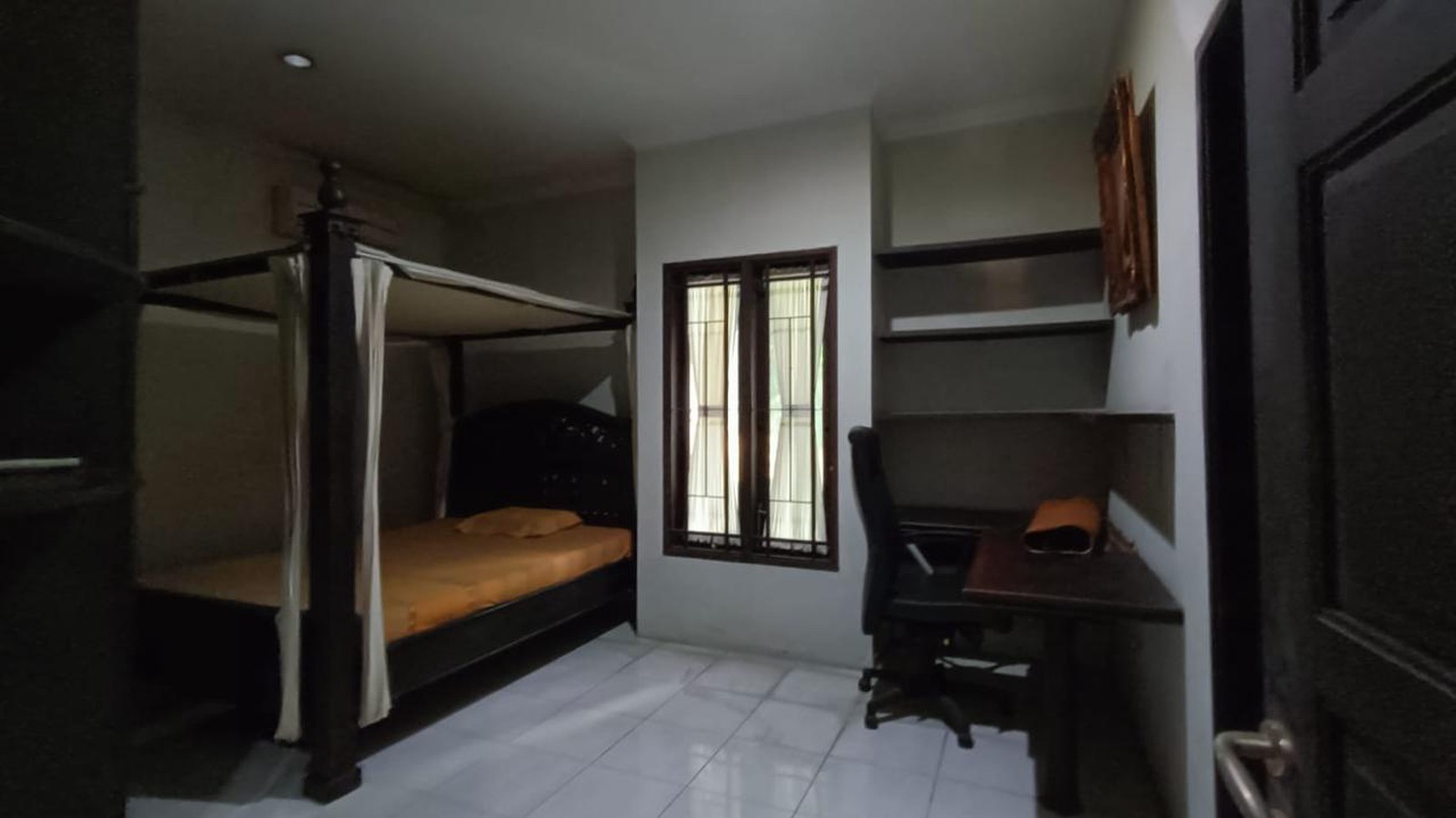 Rumah Hook Siap Huni dengan Lingkungan Asri @Bintaro Sektor 9