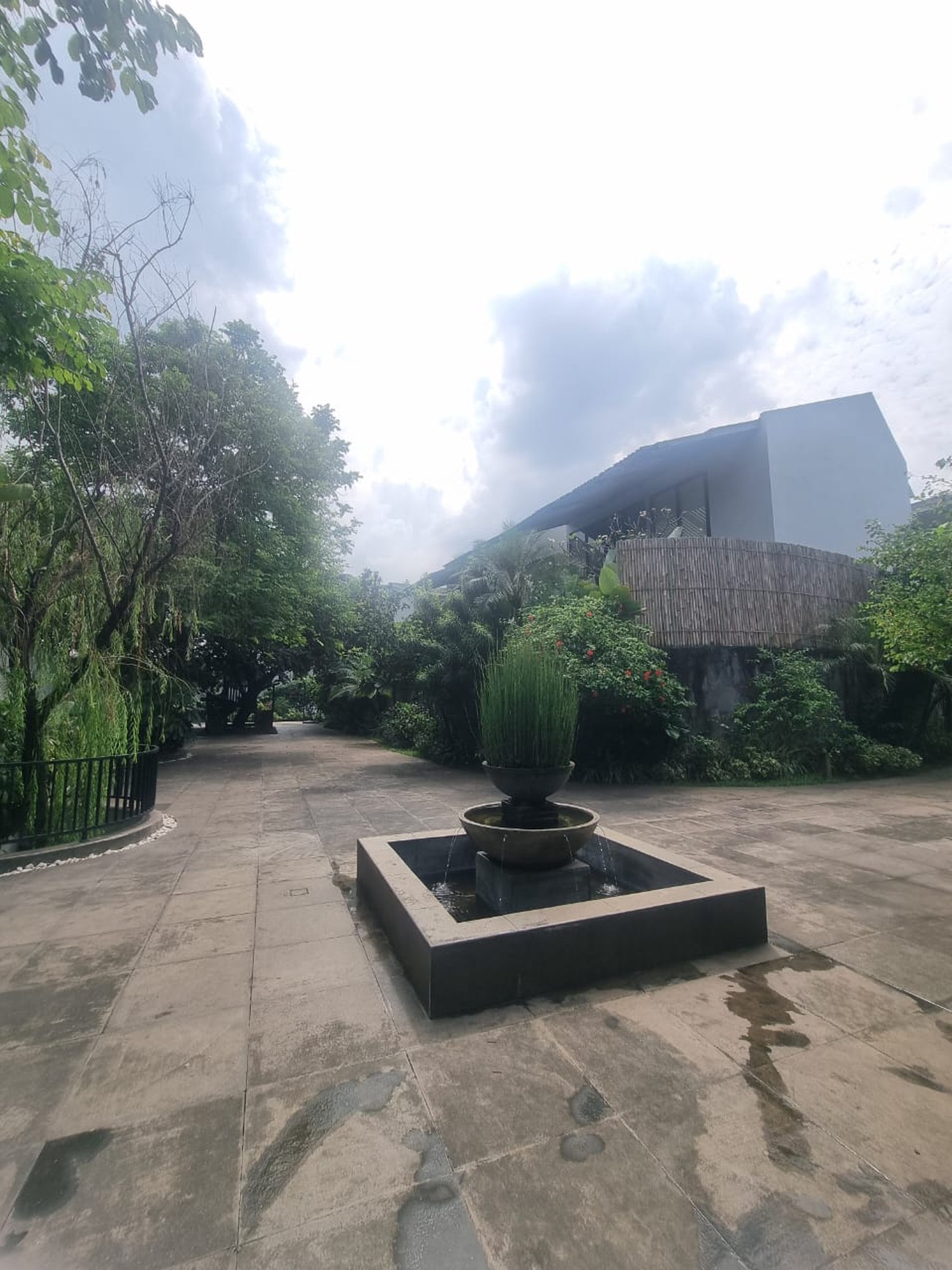 For Sale Very nice and cozy villa Resort House in the compound at Kemang, Jaksel