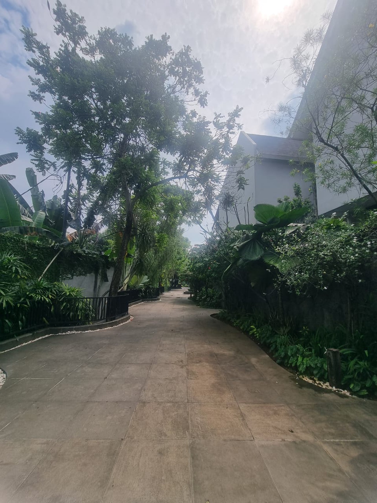 For Sale Very nice and cozy villa Resort House in the compound at Kemang, Jaksel