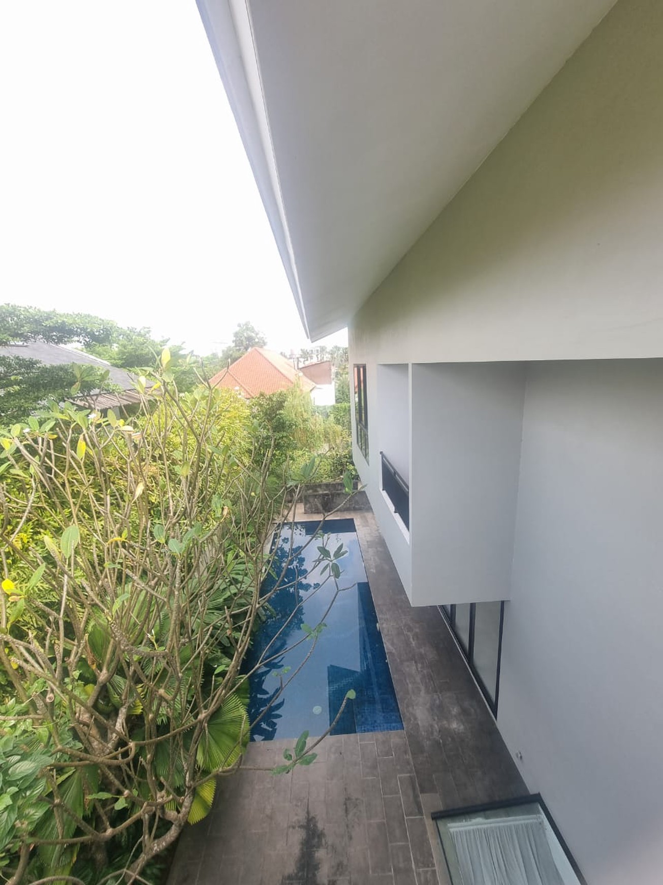 For Sale Very nice and cozy villa Resort House in the compound at Kemang, Jaksel