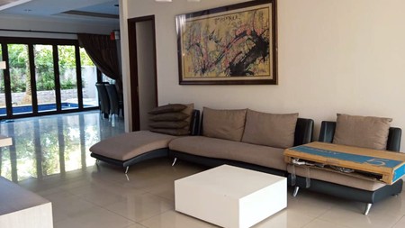 Rumah Renovasi & swimming pool  Greencove BSD city 