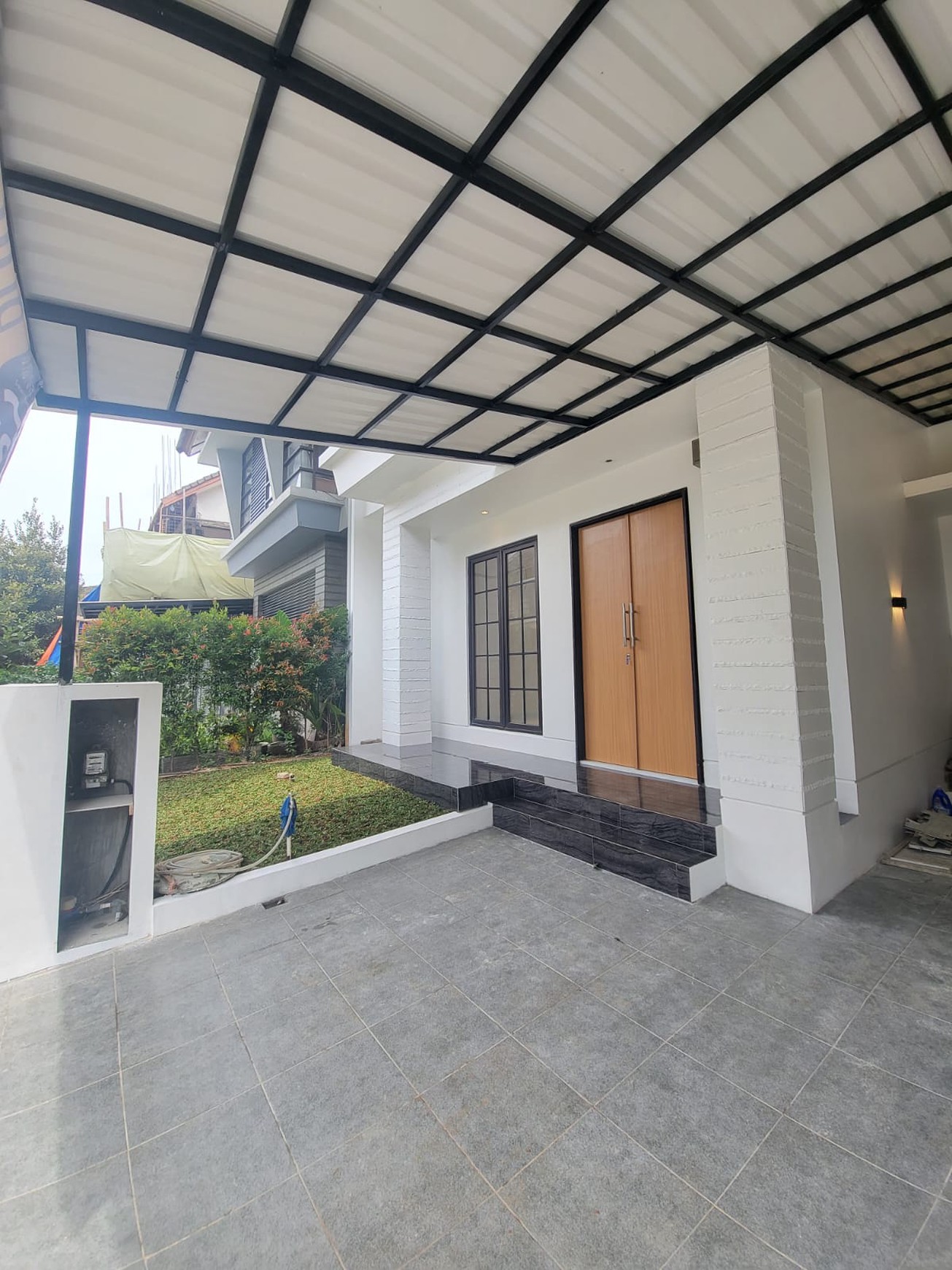 Rumah Brand New Minimalis Siap Huni Emerald Bintaro