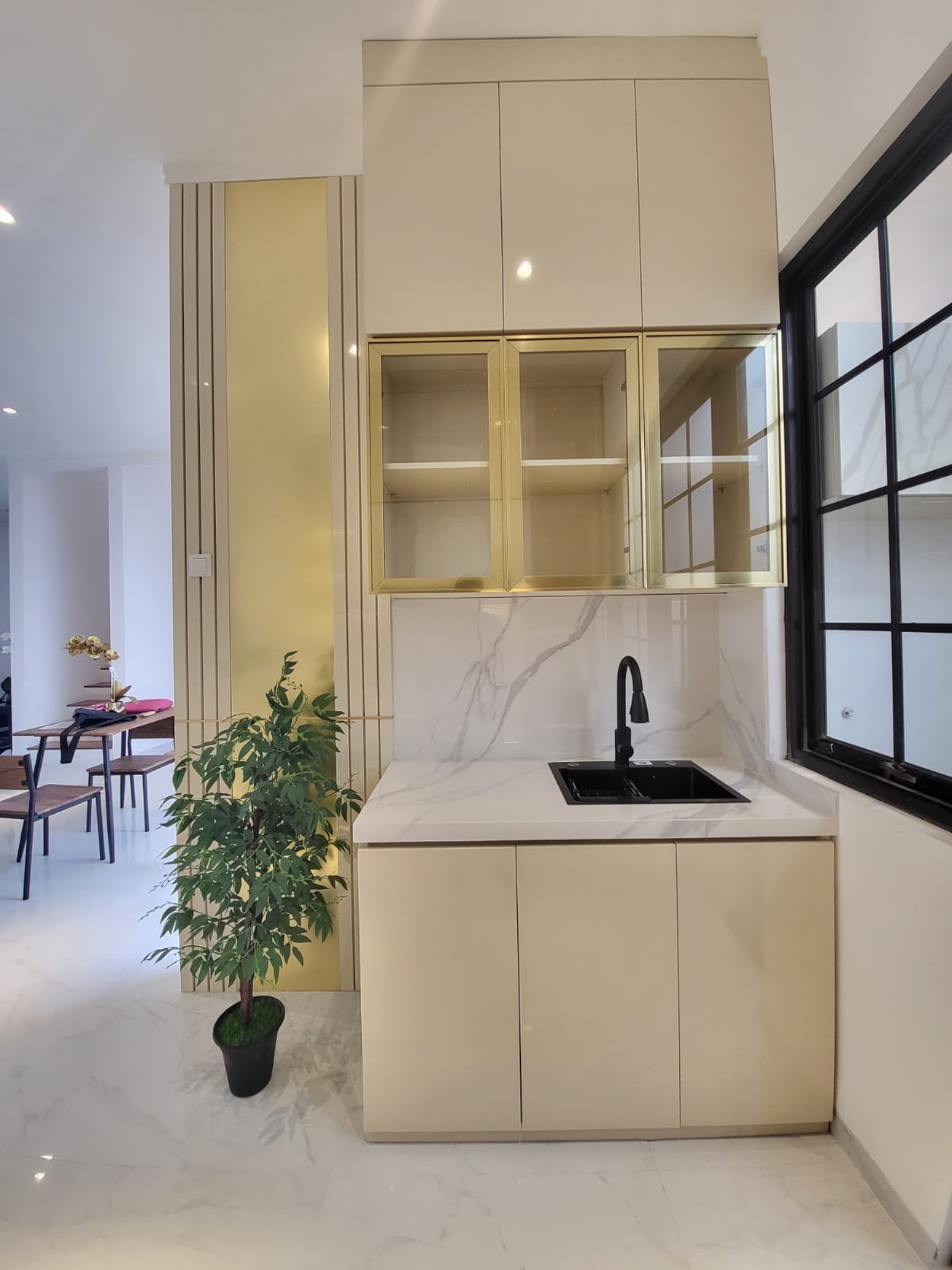 Rumah Brand New Minimalis Siap Huni Emerald Bintaro