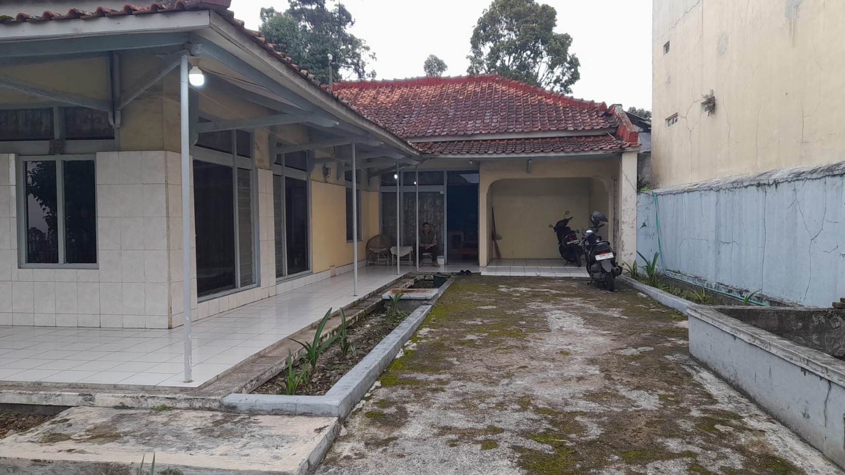 DIJUAL RUMAH DAERAH CIWIDEY LOKASI STRATEGIS
