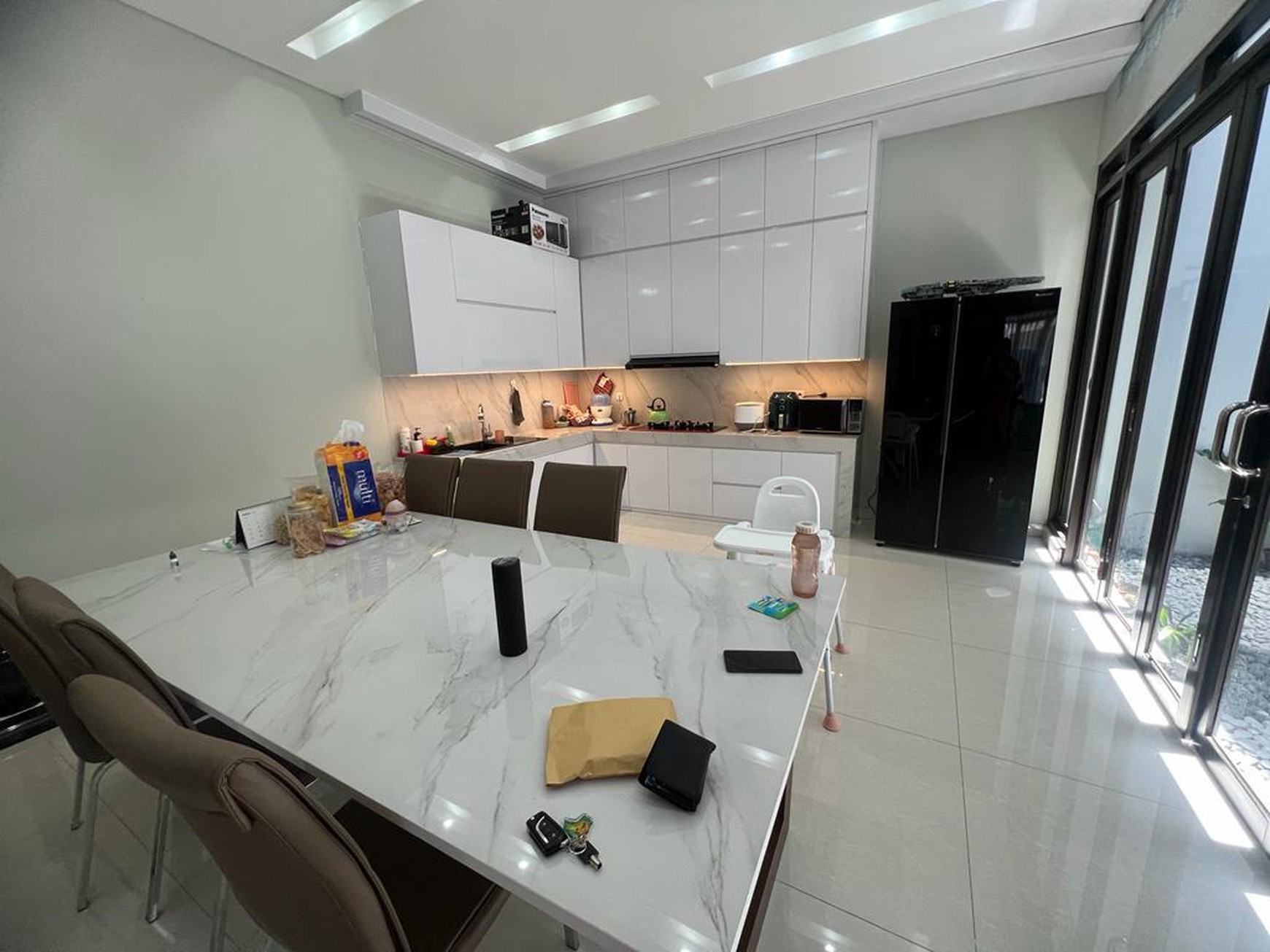 Disewakan Murah Rumah Bagus Modern di Buah Batu, Bandung Kota