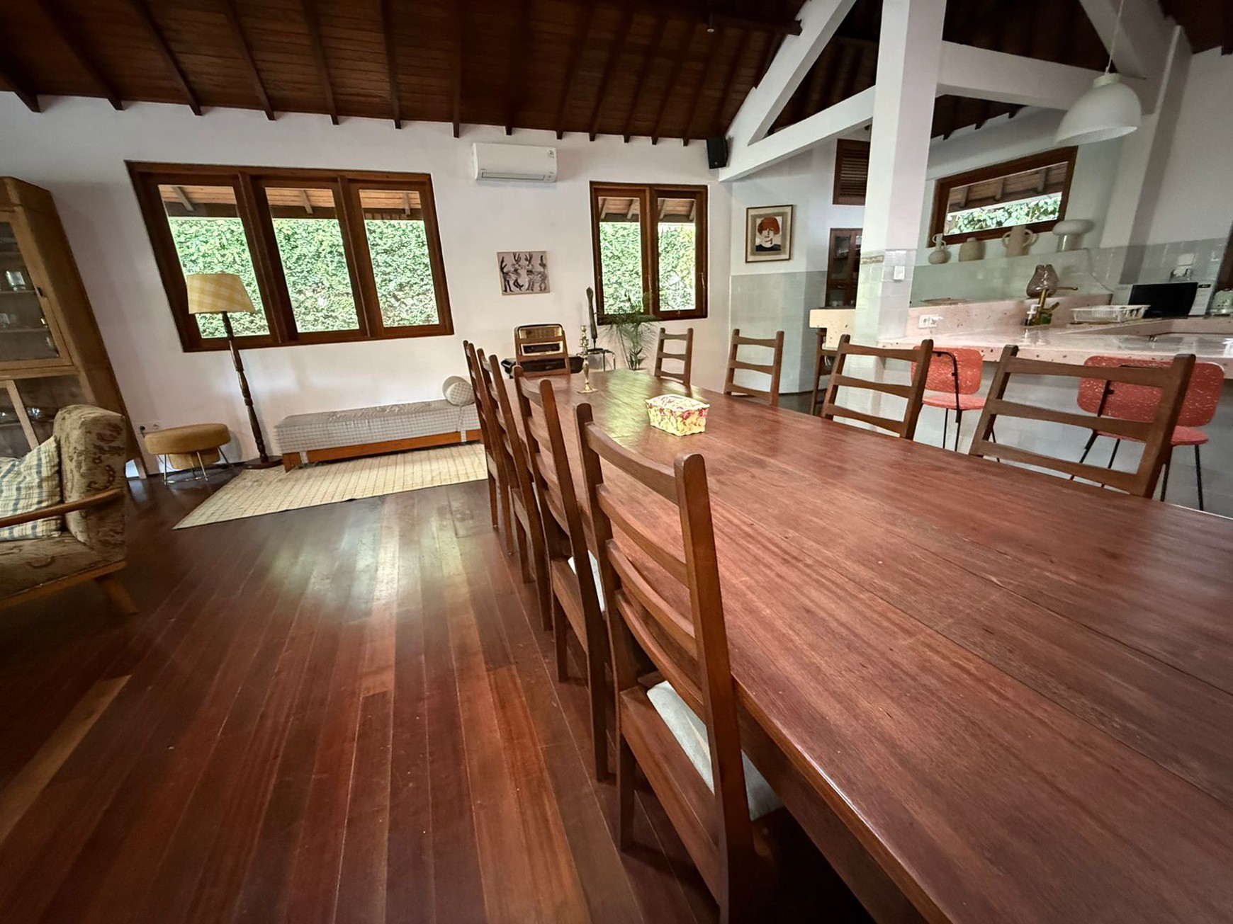 Prime Location Villa For Rent in Kerobokan Semer