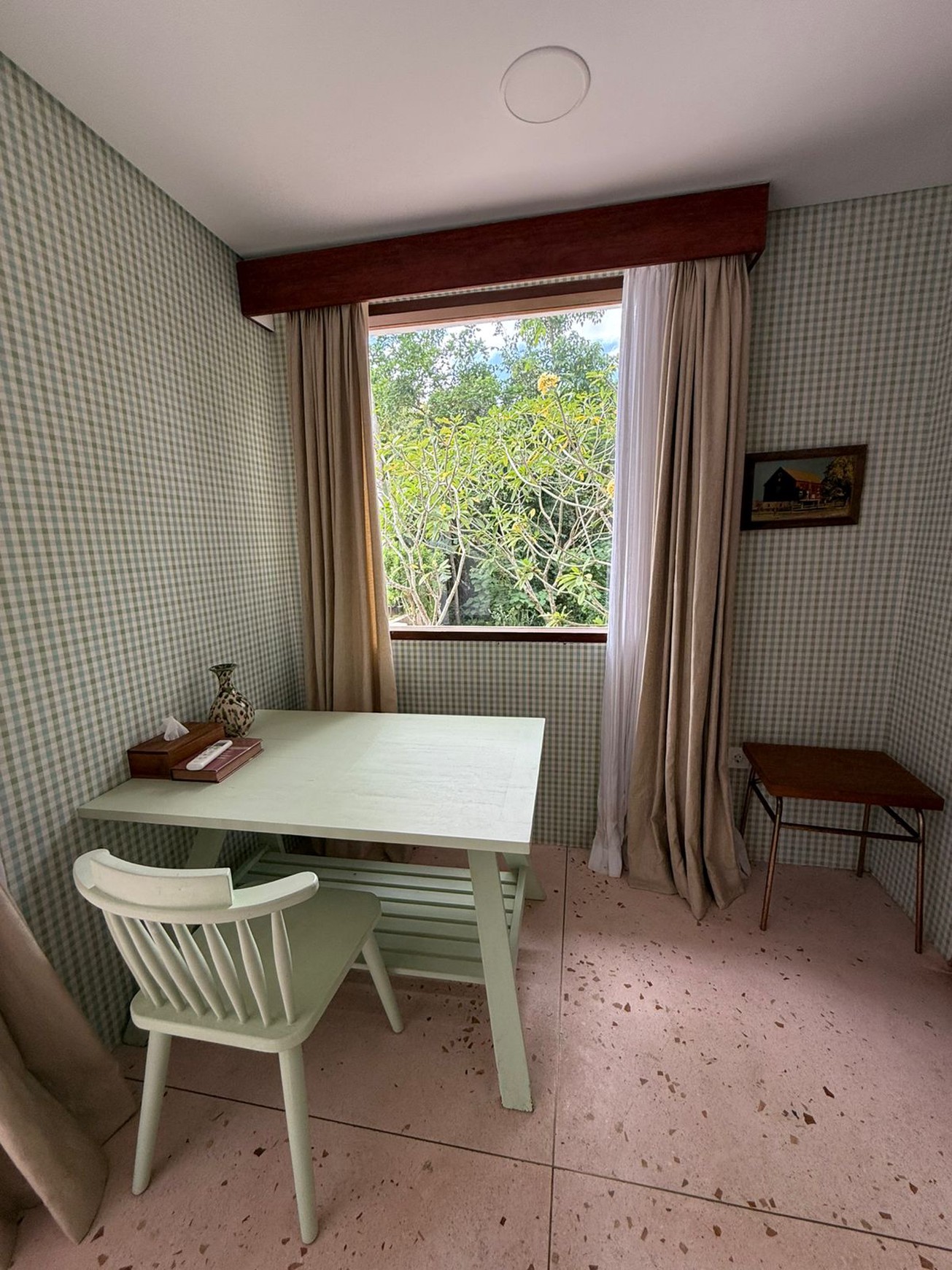 Prime Location Villa For Rent in Kerobokan Semer