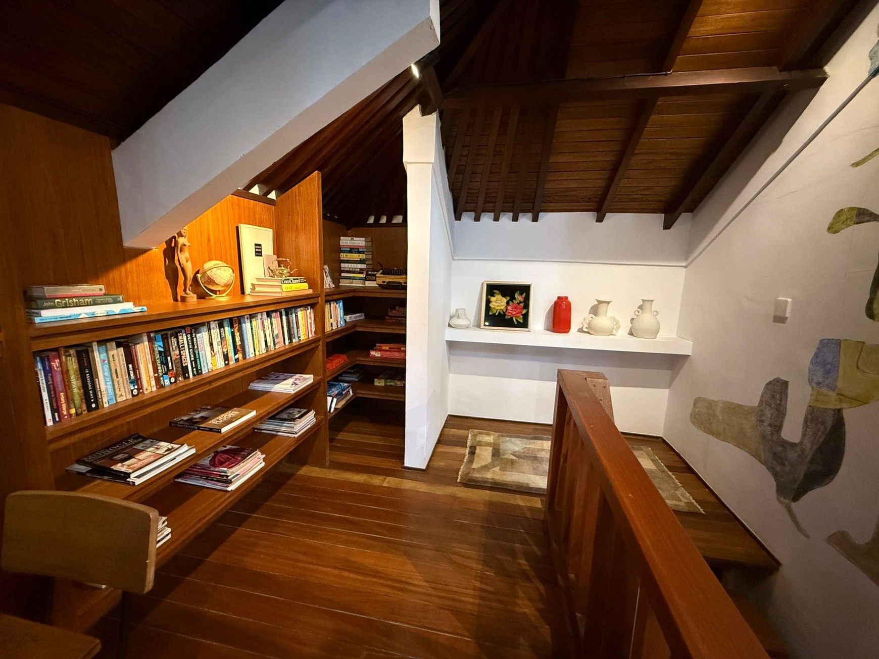 Prime Location Villa For Rent in Kerobokan Semer