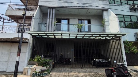 Dijual Aset Lelang Rumah Dijalan Tulungagung Surabaya Pusat Kota