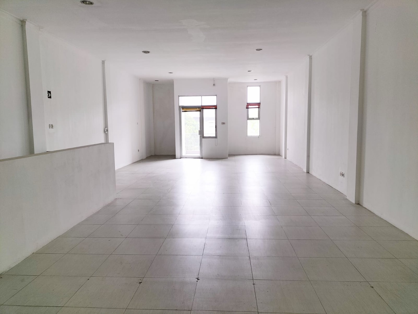 Dijual Ruko 2,5 Lantai di Mainroad Mekarwangi, Bandung Kota