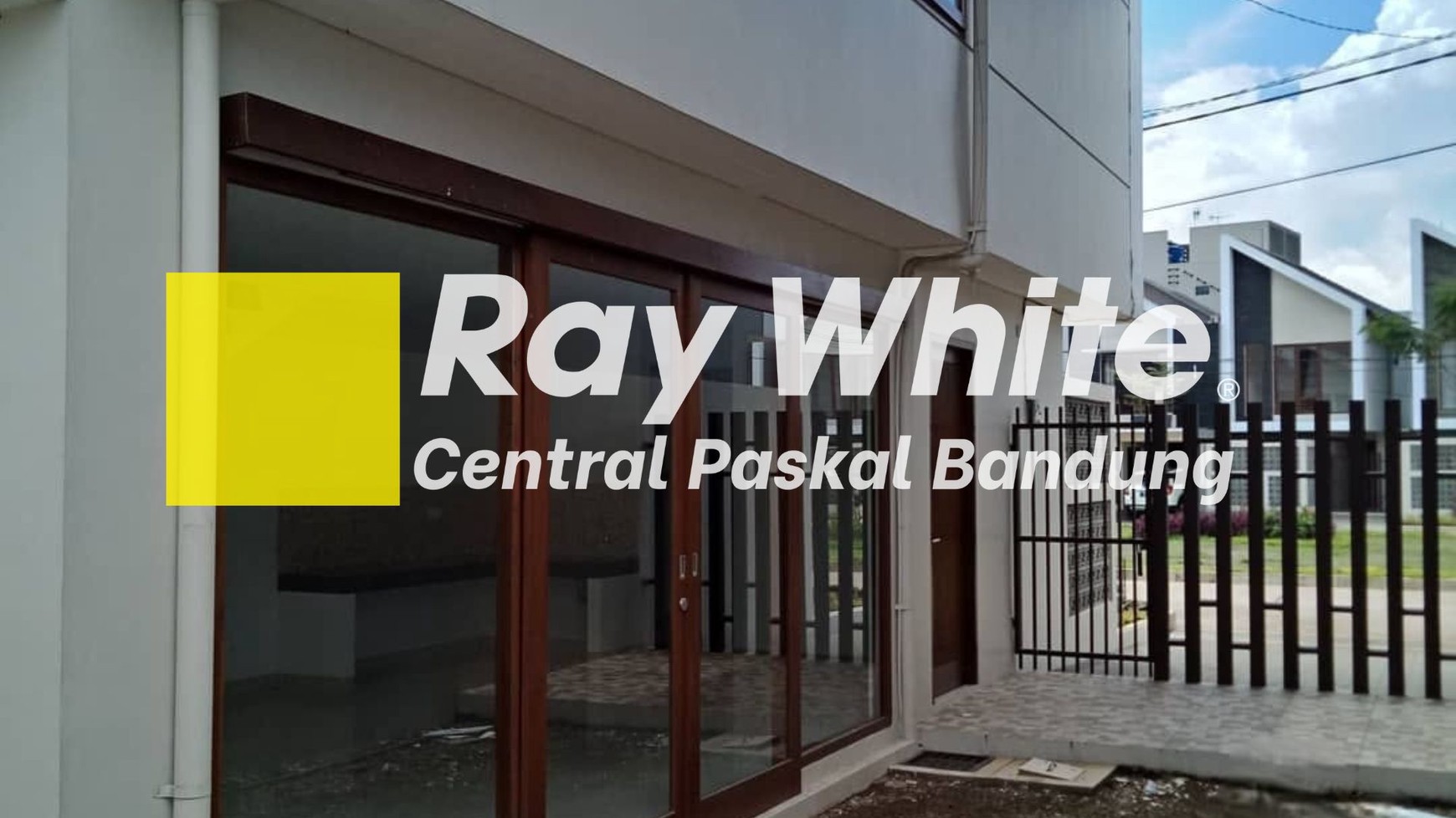 Rumah Baru Minimalis dan Nyaman di Buah Batu Square Bandung
