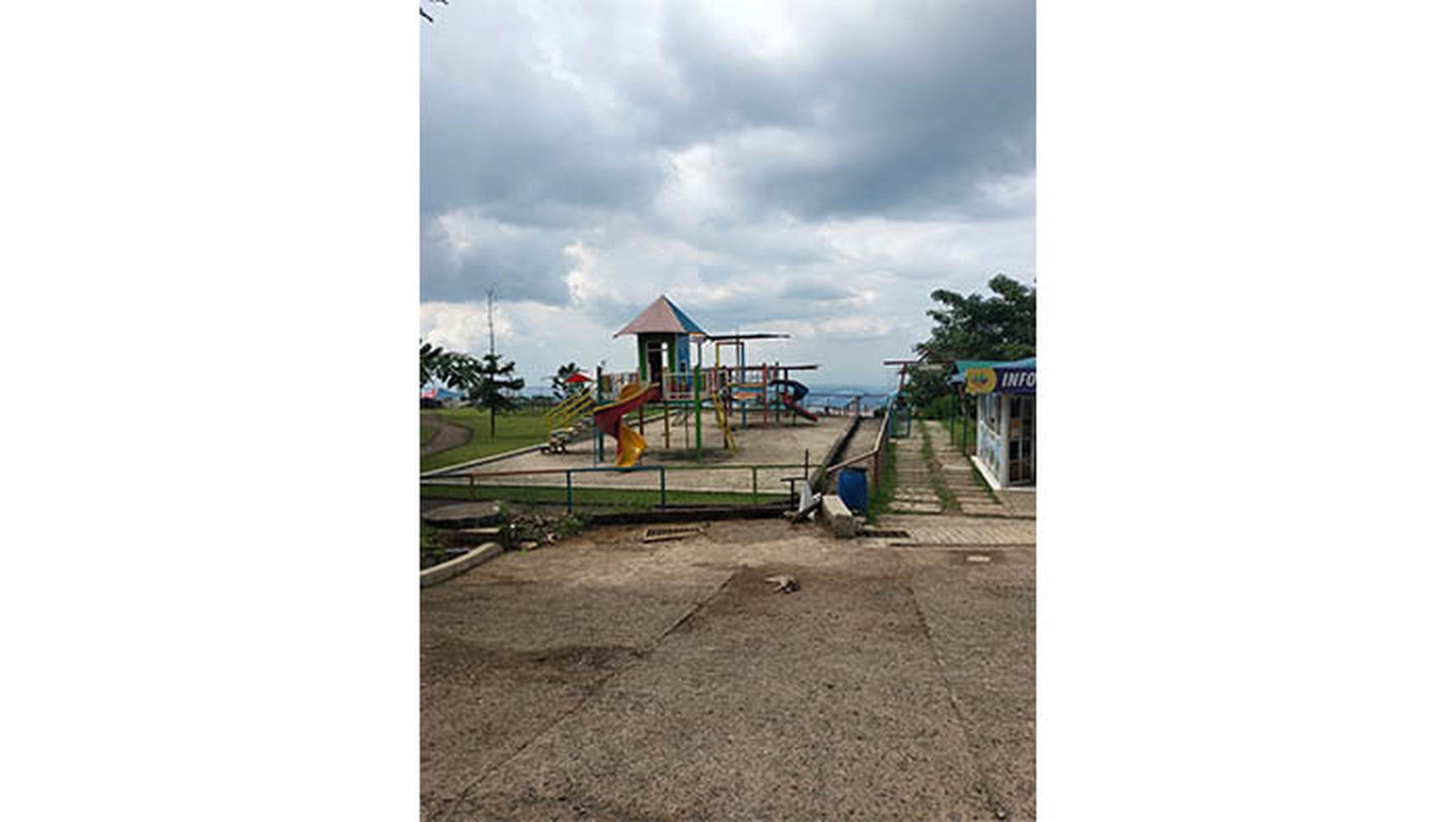 Wisata Alam dan Resort jl Puncak Dua wargajaya Bogor