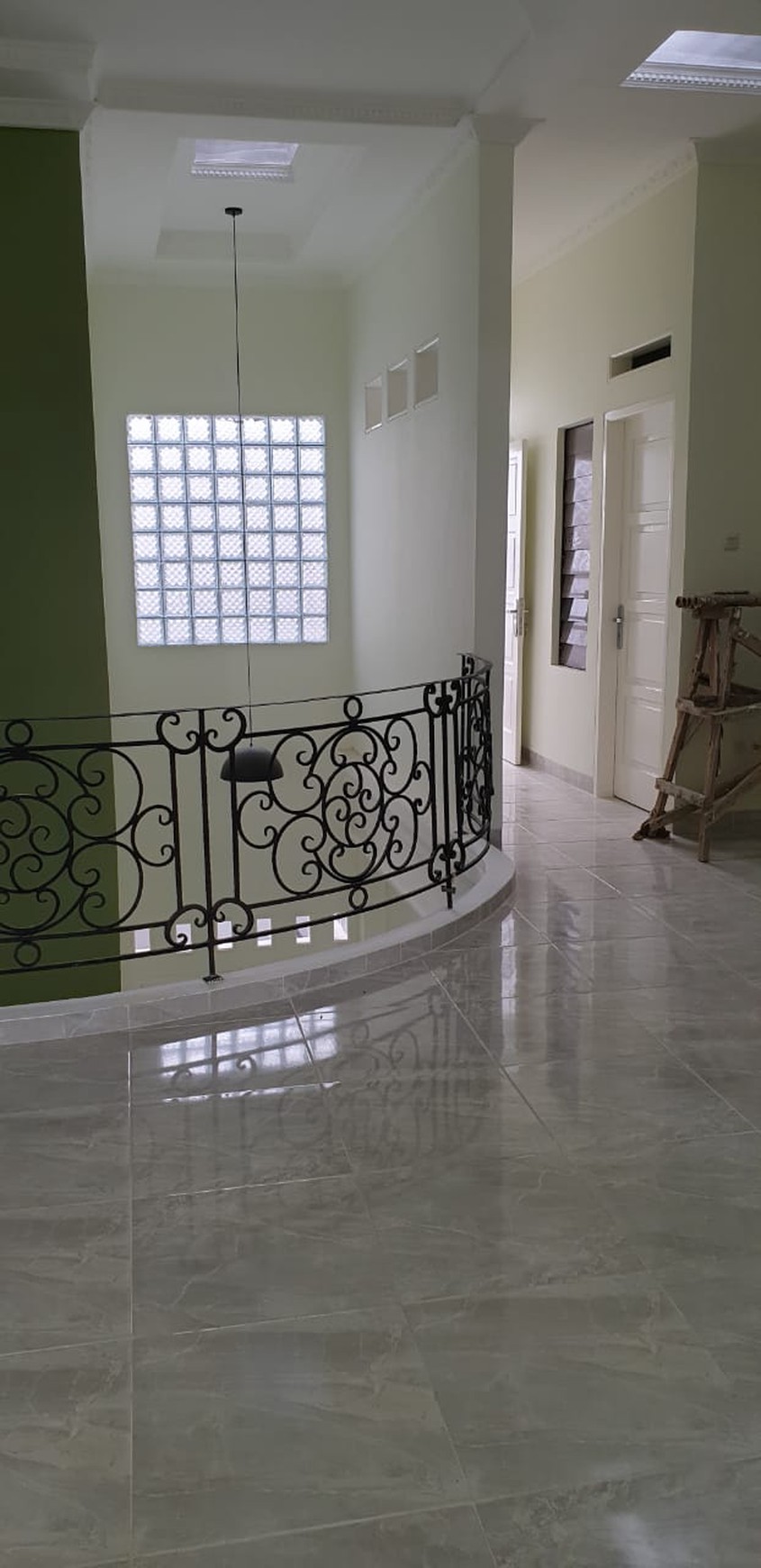 Rumah Bagus Di Griya Torina Bintaro Sektor 3 Tangerang Selatan