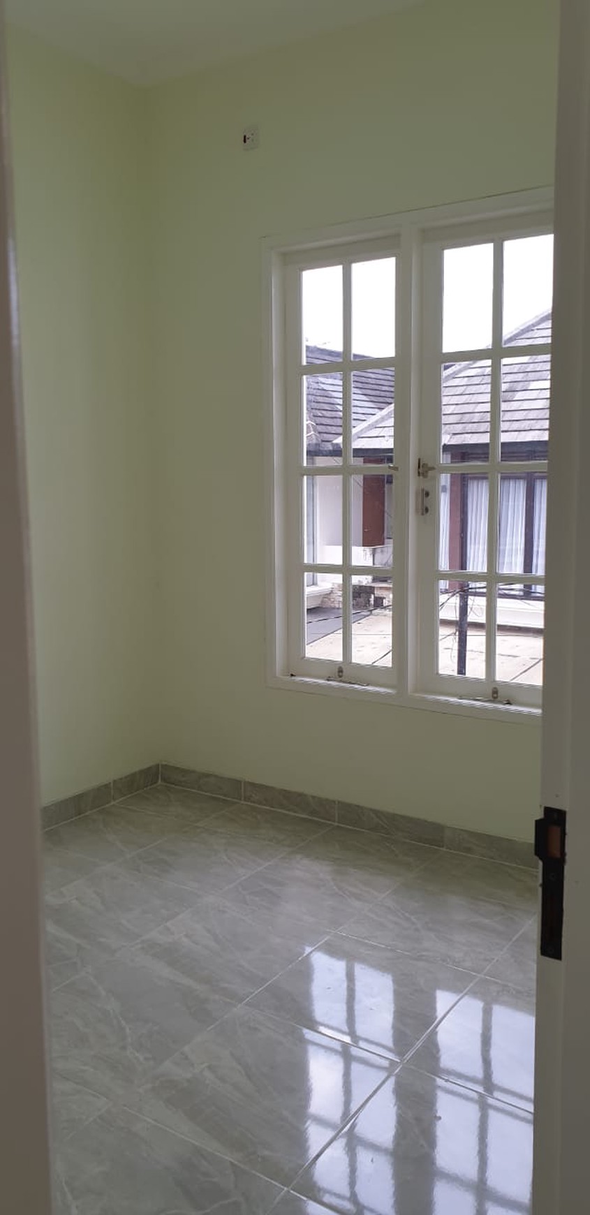 Rumah Bagus Di Griya Torina Bintaro Sektor 3 Tangerang Selatan
