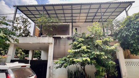 Rumah Bagus Di Jl Camar Cinere Depok Jawa Barat