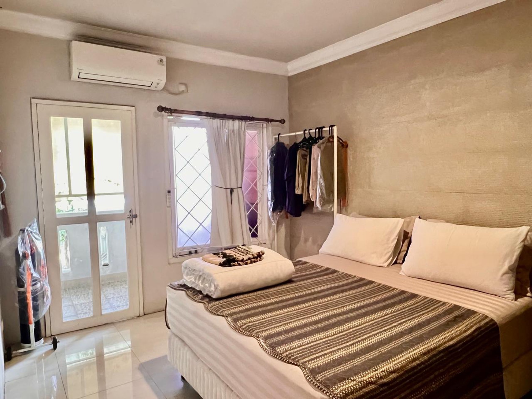 Rumah Bagus Di Jl Camar Cinere Depok Jawa Barat